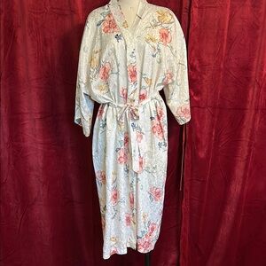 Vintage Floral Women's Robe